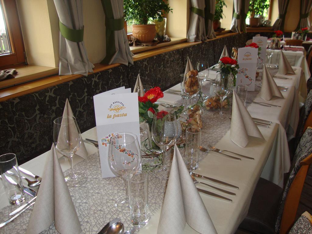 La Pasta Hotel Restaurant Stumm Kültér fotó